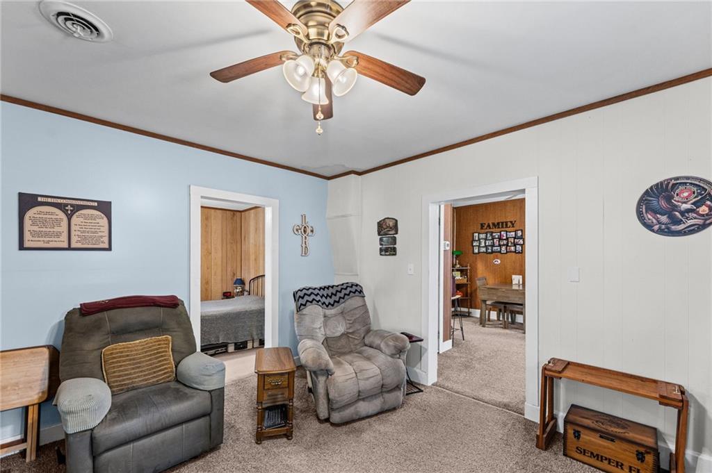 435 S 4th Street Property Photo 4