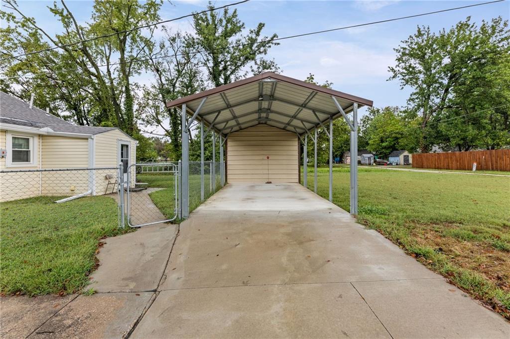 435 S 4th Street Property Photo 32
