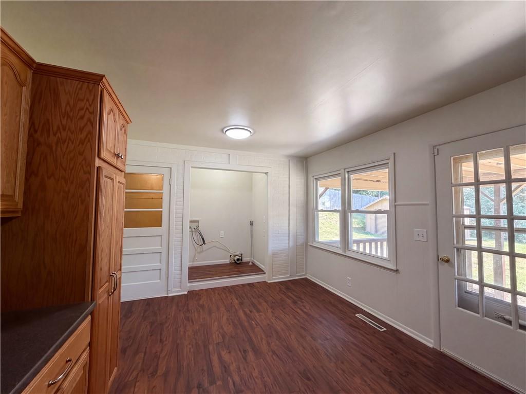 1020 Garden Street Property Photo 6