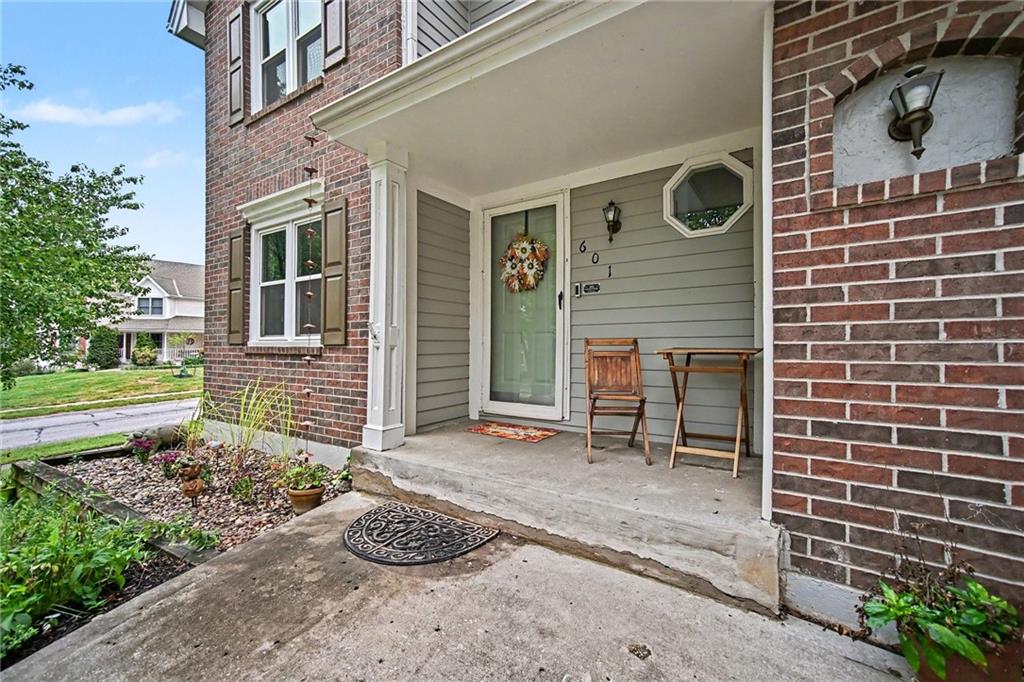 601 Taylor Drive Property Photo 2