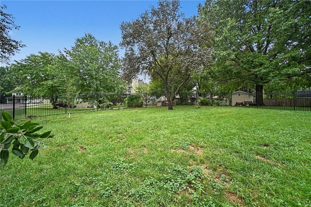 601 Taylor Drive Property Photo 35