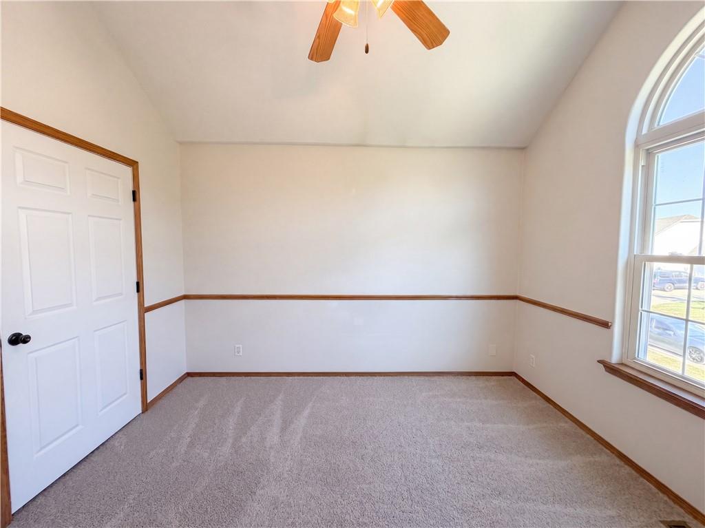 21505 E 50th Terrace Court Property Photo 6
