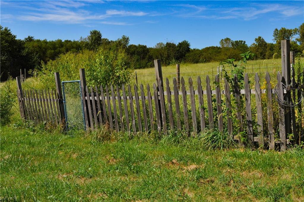 2751 Nw Gospel Road Property Photo 45
