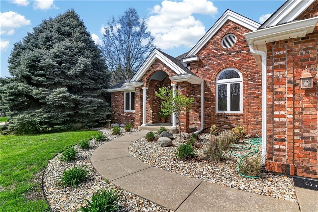 1504 Hillcrest Court Property Photo 1