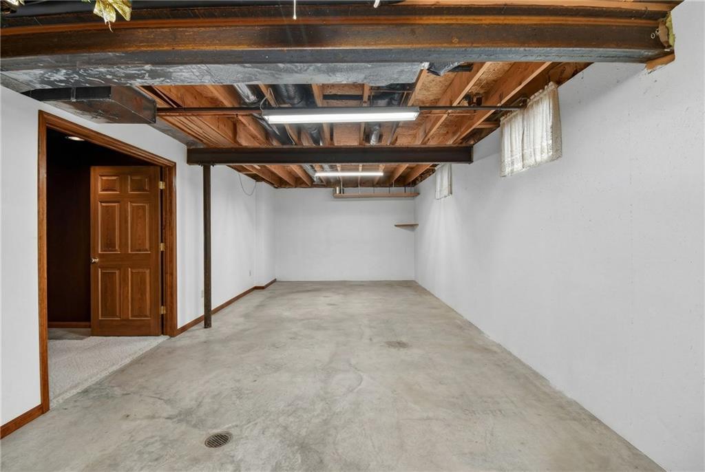 1504 Hillcrest Court Property Photo 21