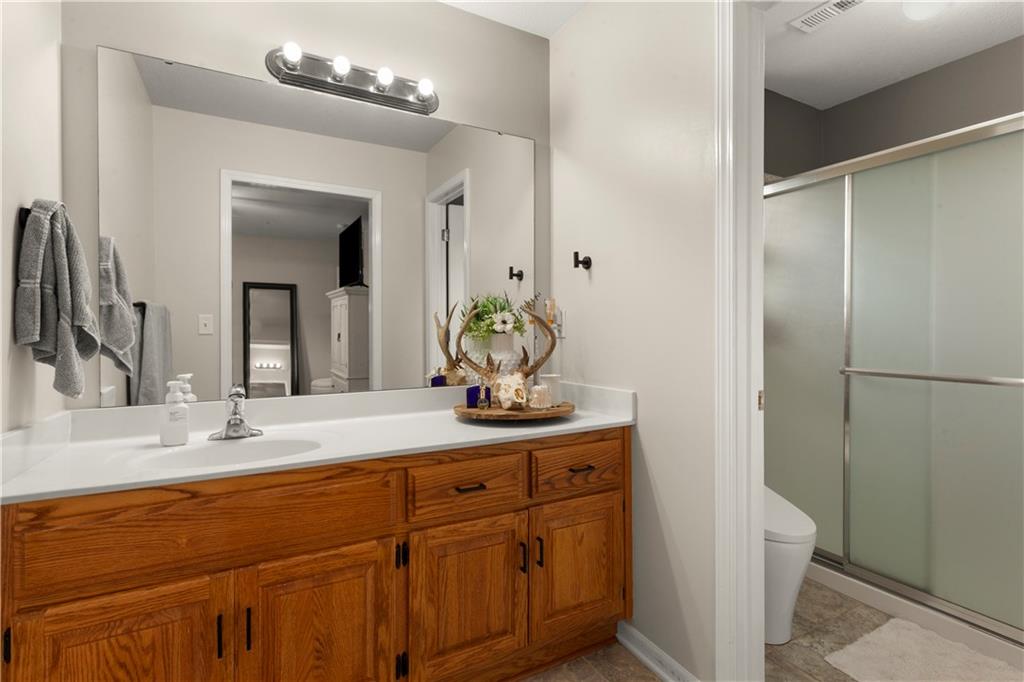 500 Birch Street Property Photo 22