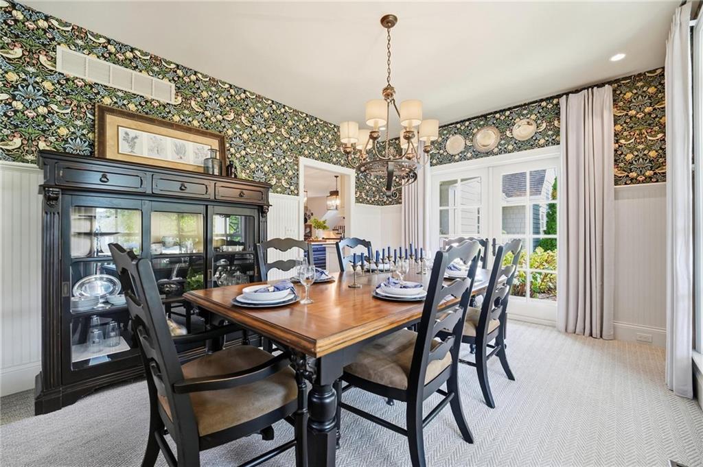 17805 Bond Avenue Property Photo 8