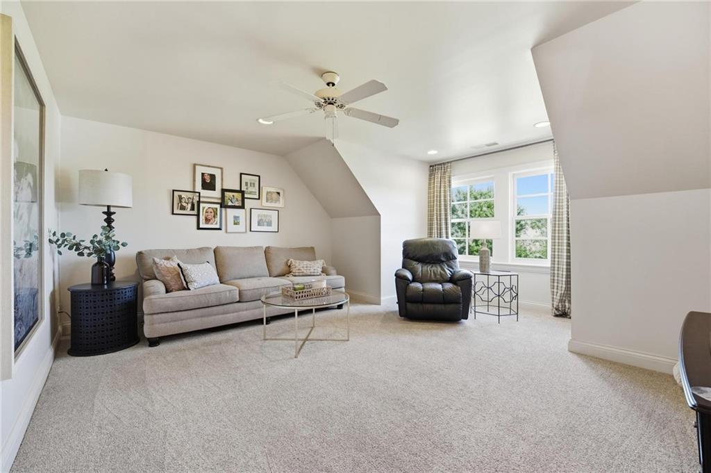 17805 Bond Avenue Property Photo 35