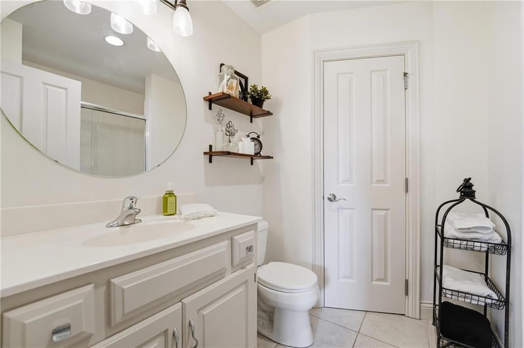 17805 Bond Avenue Property Photo 42