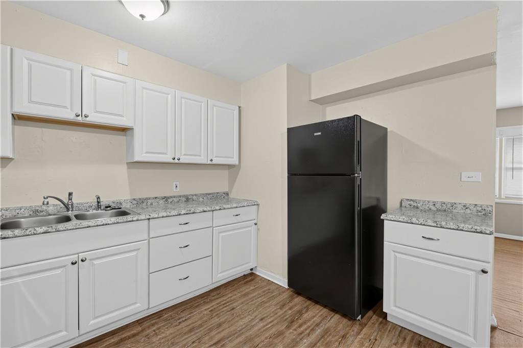 7310 Ruskin Way Property Photo 9