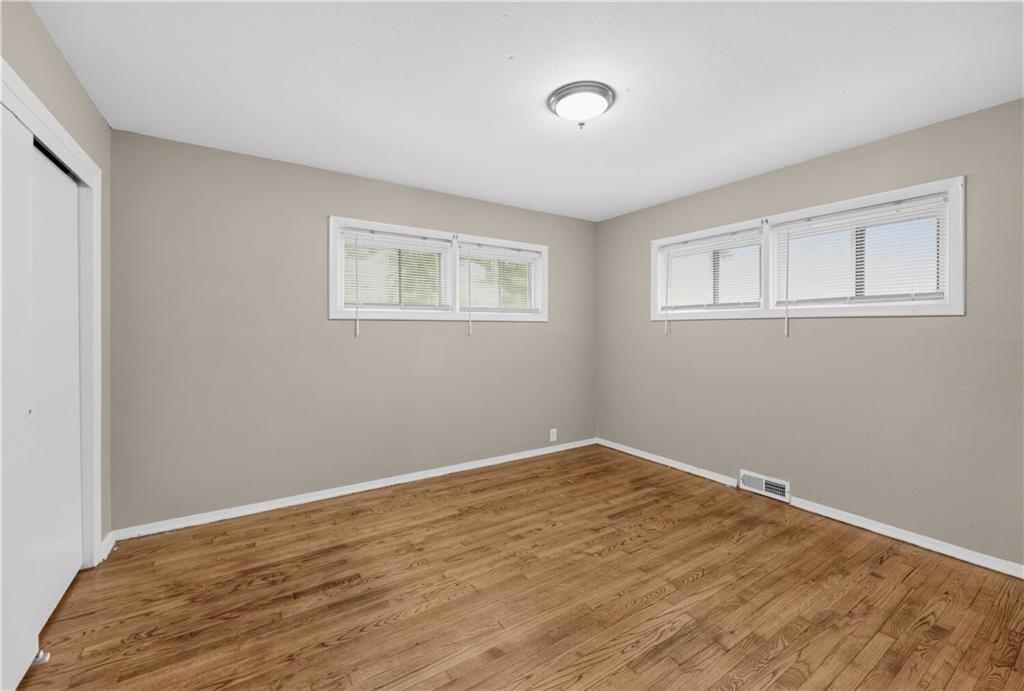 7310 Ruskin Way Property Photo 16