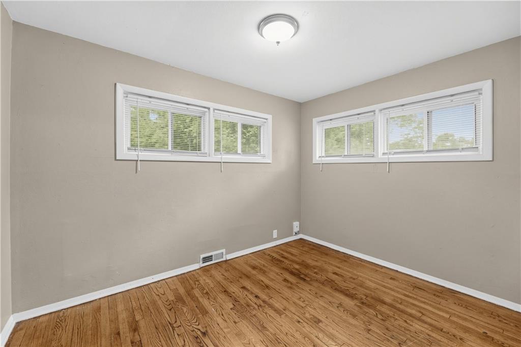 7310 Ruskin Way Property Photo 18