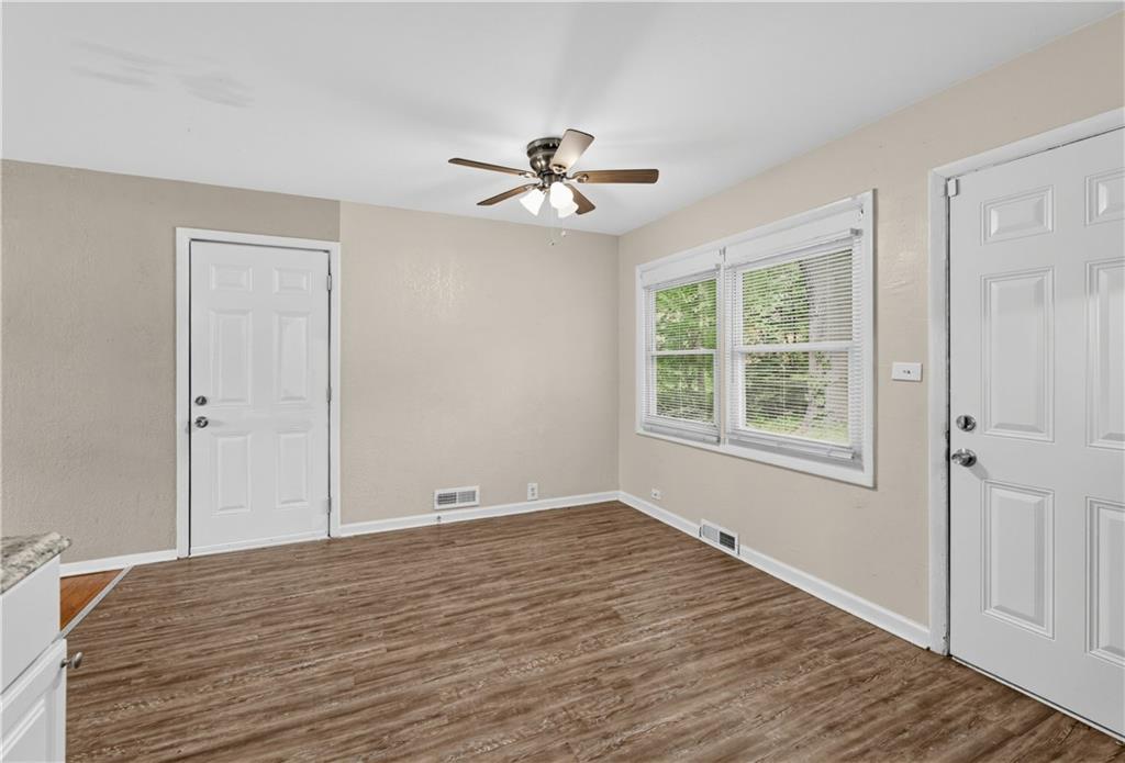 7310 Ruskin Way Property Photo 23