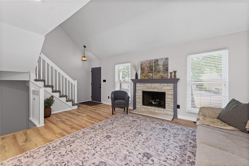 10780 Oakmont Street Property Photo 2