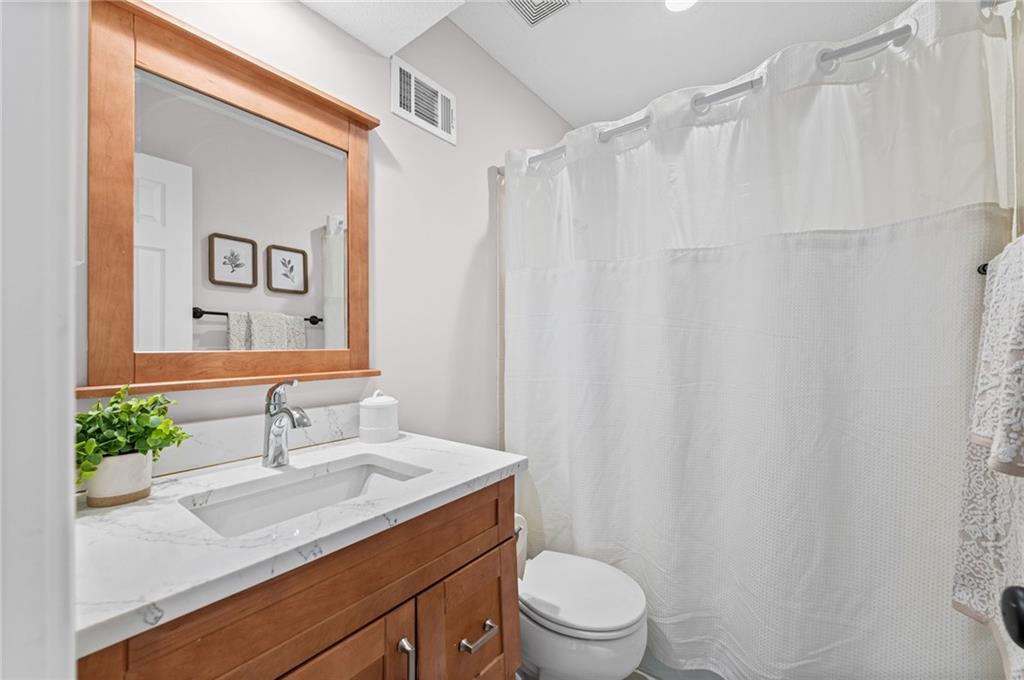 10780 Oakmont Street Property Photo 12