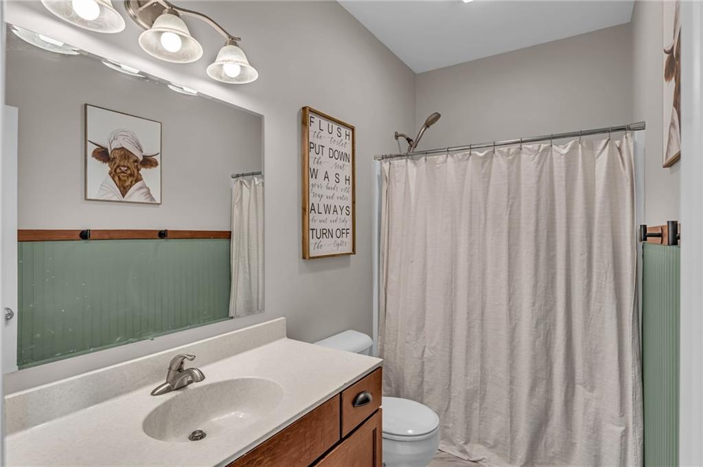 216 Meadowbrook Lane Property Photo 19