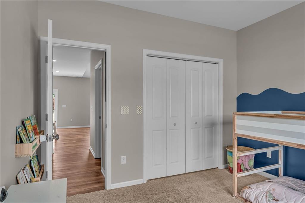 216 Meadowbrook Lane Property Photo 25