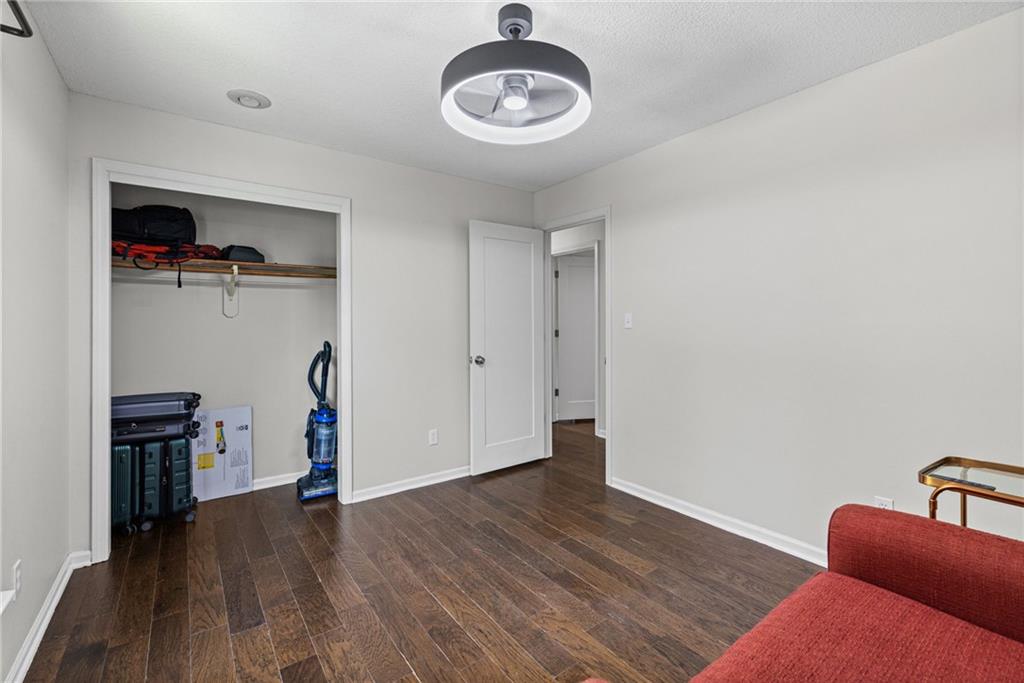 507 Se Adobe Drive Property Photo 20