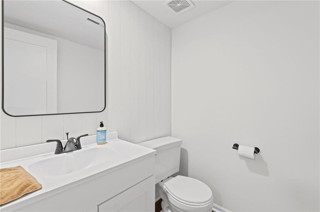 507 Se Adobe Drive Property Photo 24