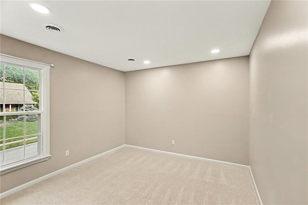 1005 Blueberry Lane Property Photo 22