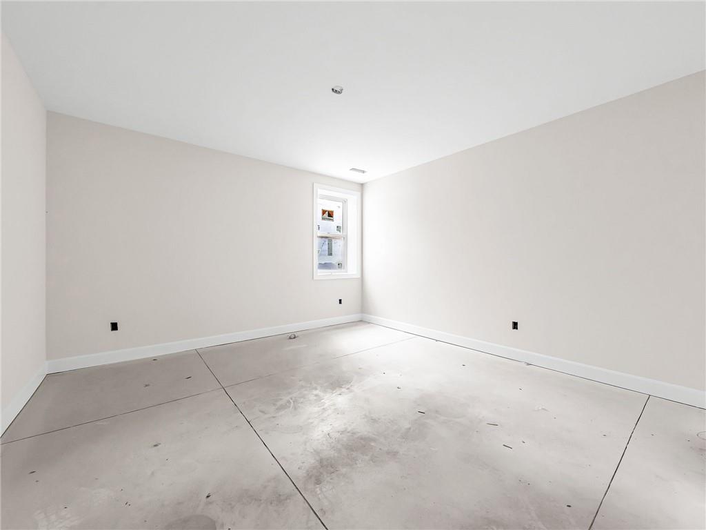 3119 W 72nd Terrace Property Photo 41