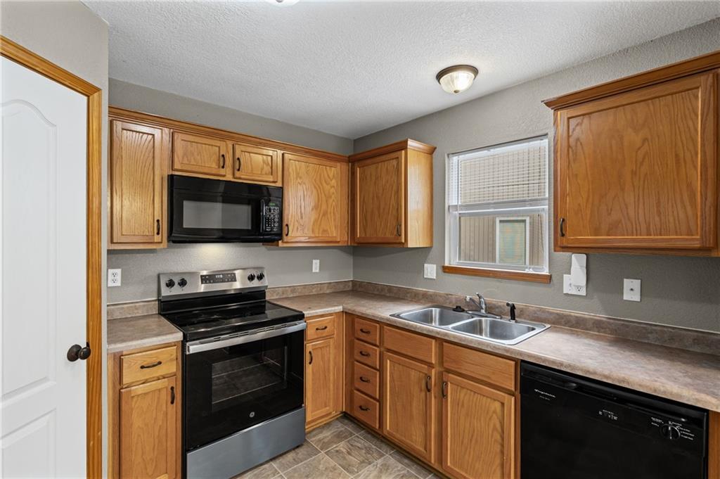 1626 Nw Garrett Drive Property Photo 13