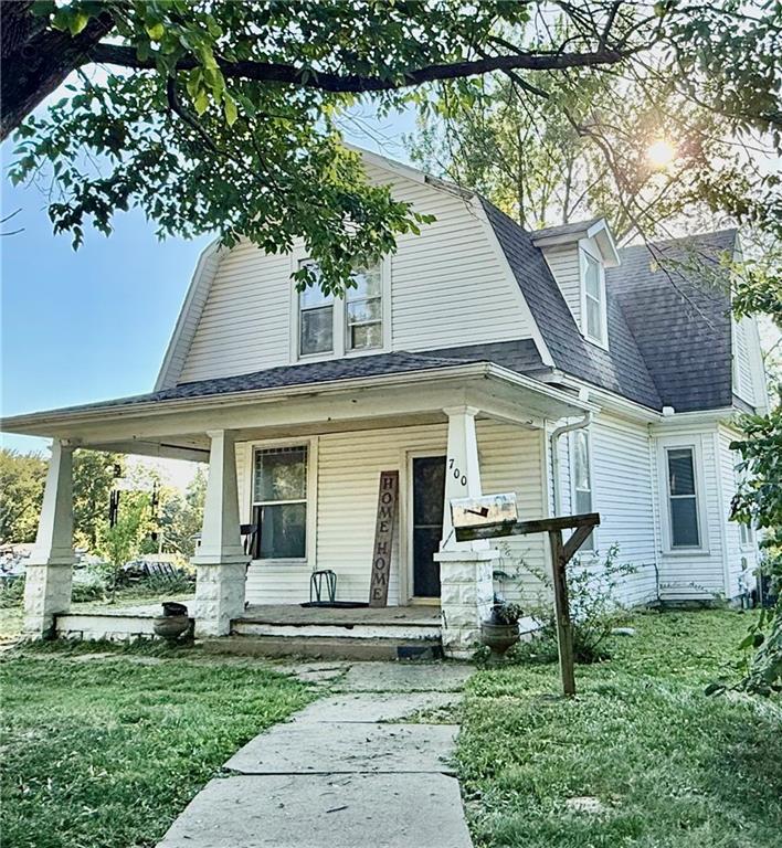 700 West Street Property Photo 1