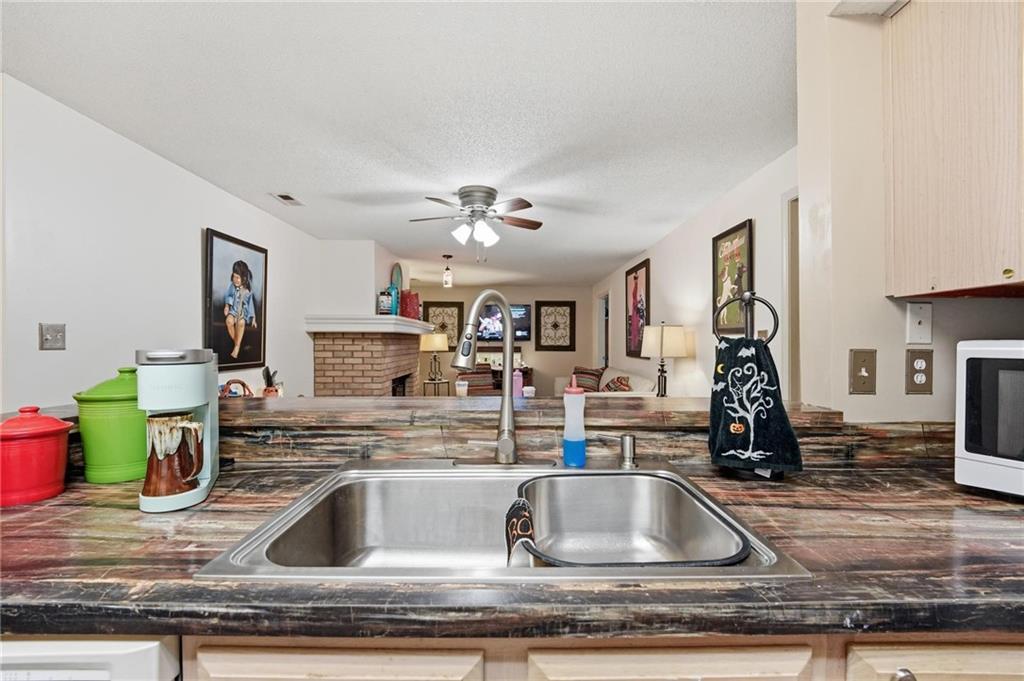 312 E Hansen Court Property Photo 12