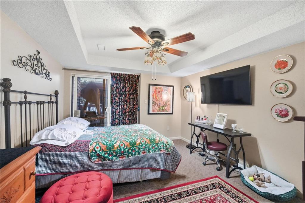 312 E Hansen Court Property Photo 21