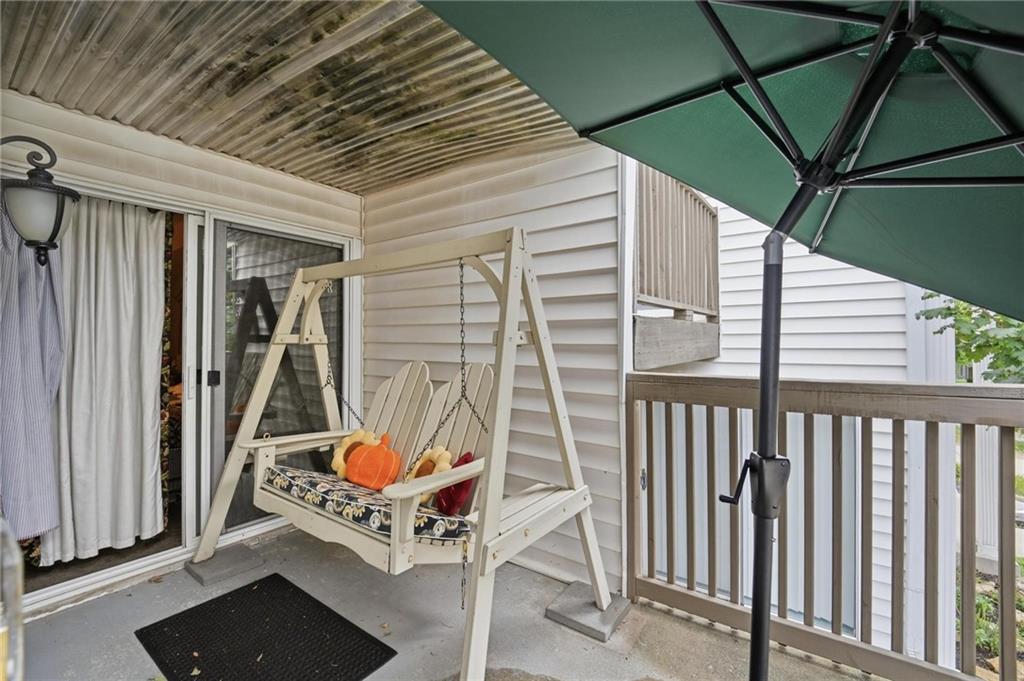 312 E Hansen Court Property Photo 25