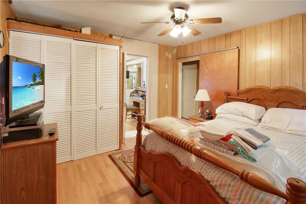 5005 Anderson Road Property Photo 8