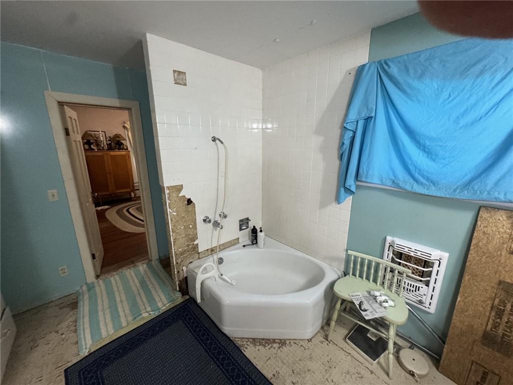 105 S Broad Street Property Photo 14
