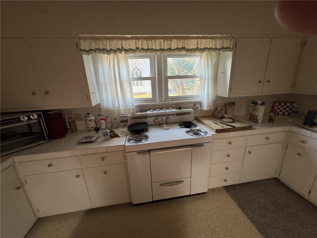 105 S Broad Street Property Photo 18