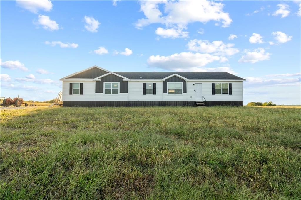 6650 Logeman Road Property Photo 1