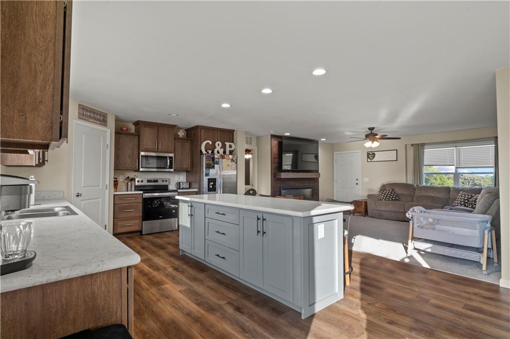 6650 Logeman Road Property Photo 6