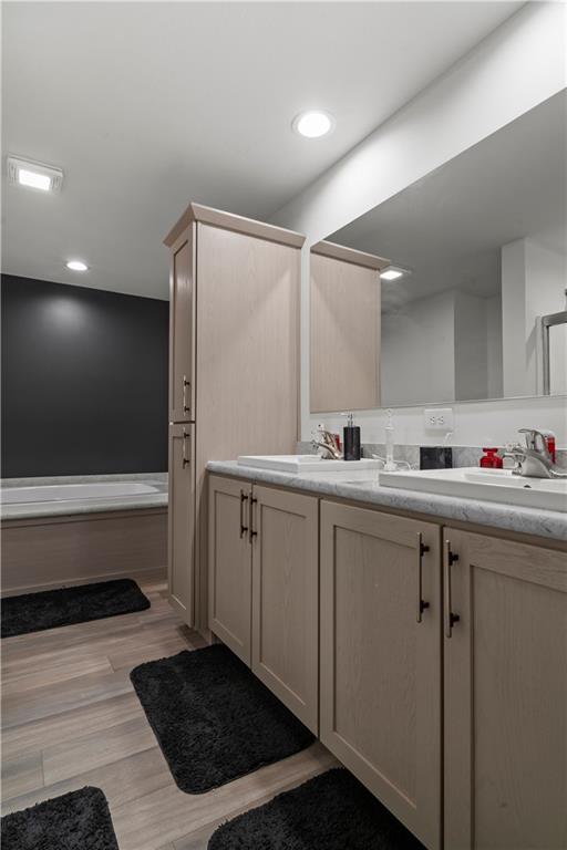 6650 Logeman Road Property Photo 12