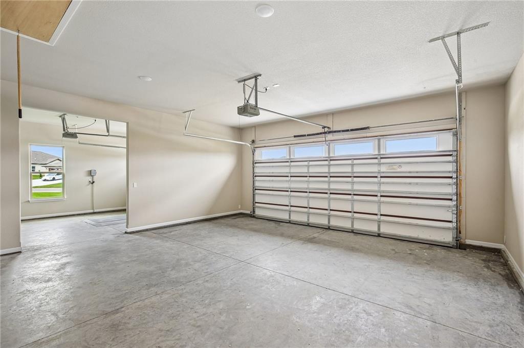 8435 Pickering Street Property Photo 36