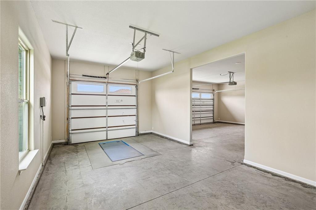 8435 Pickering Street Property Photo 37