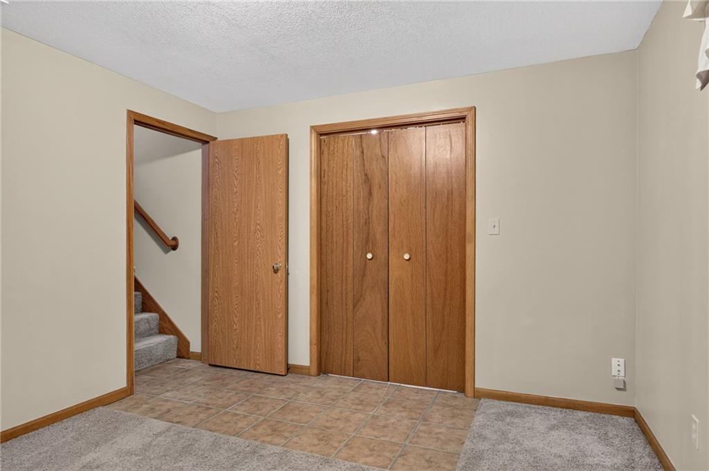 1185 E 1067 Road Property Photo 36