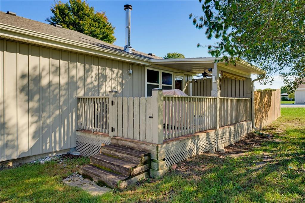 1185 E 1067 Road Property Photo 50