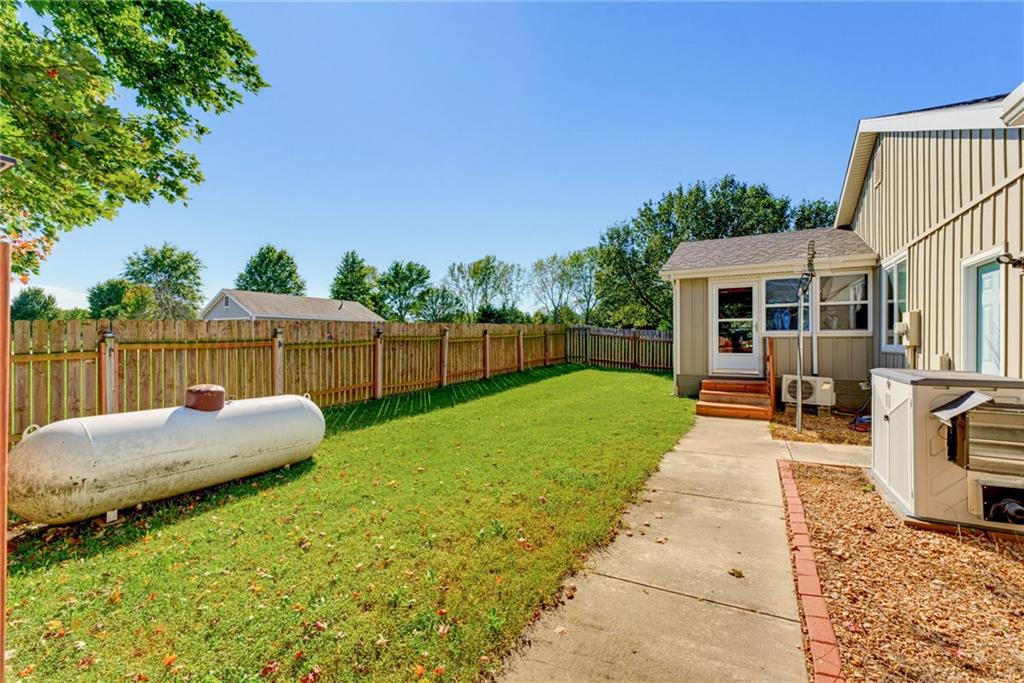 1185 E 1067 Road Property Photo 54