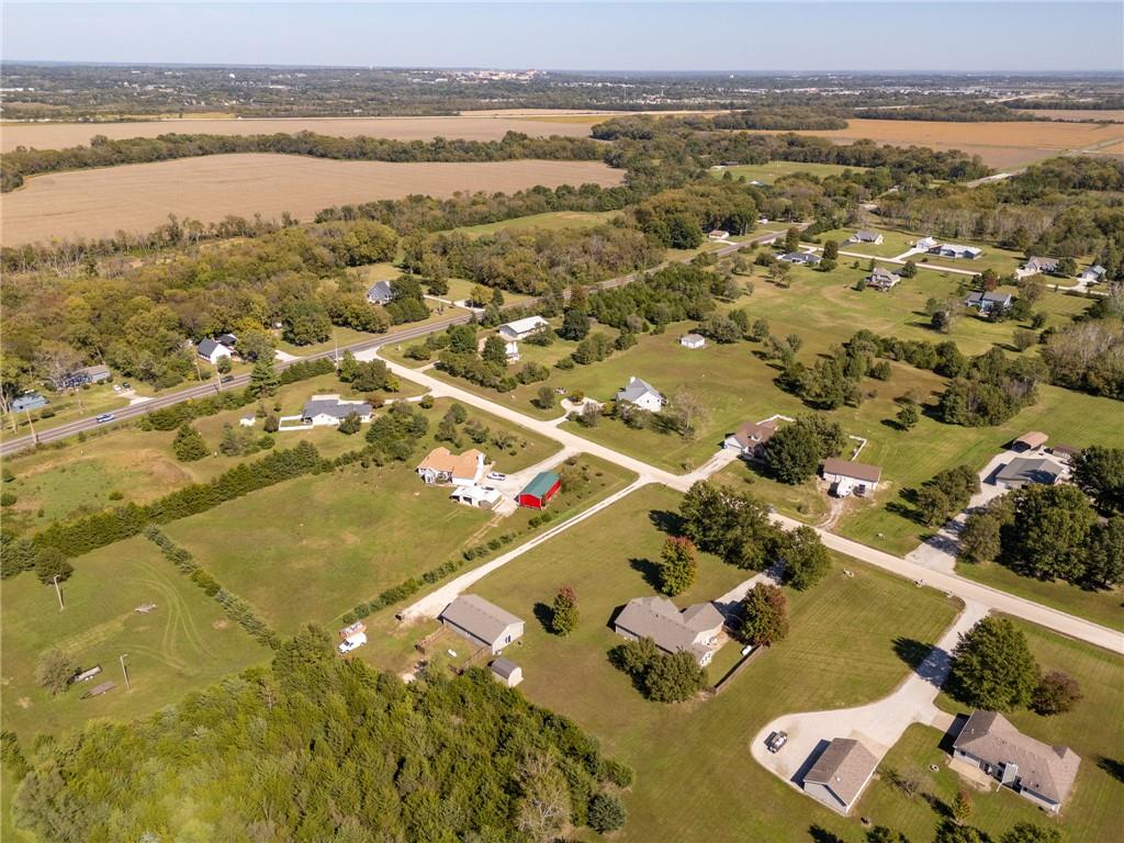 1185 E 1067 Road Property Photo 63