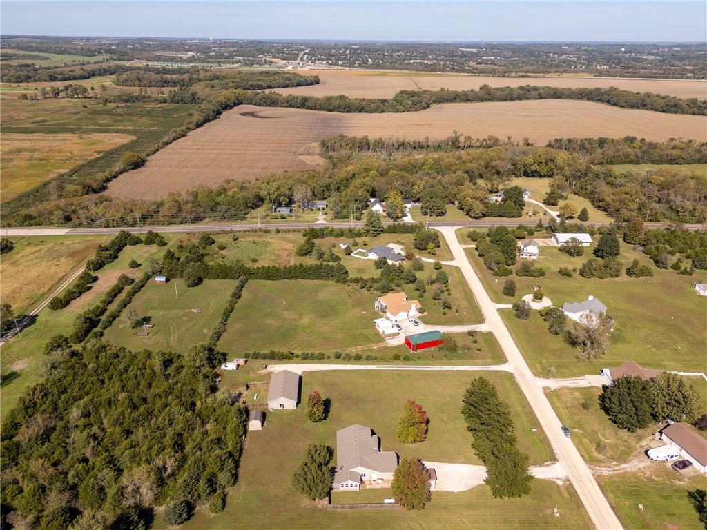 1185 E 1067 Road Property Photo 65