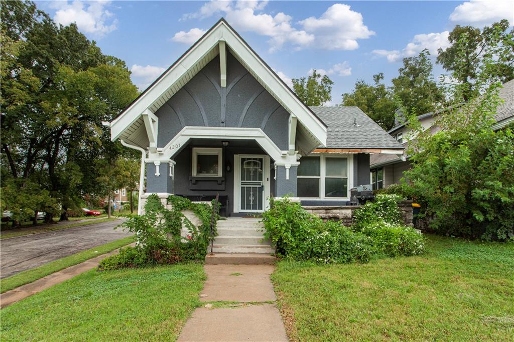 4201 Prospect Avenue Property Photo 1