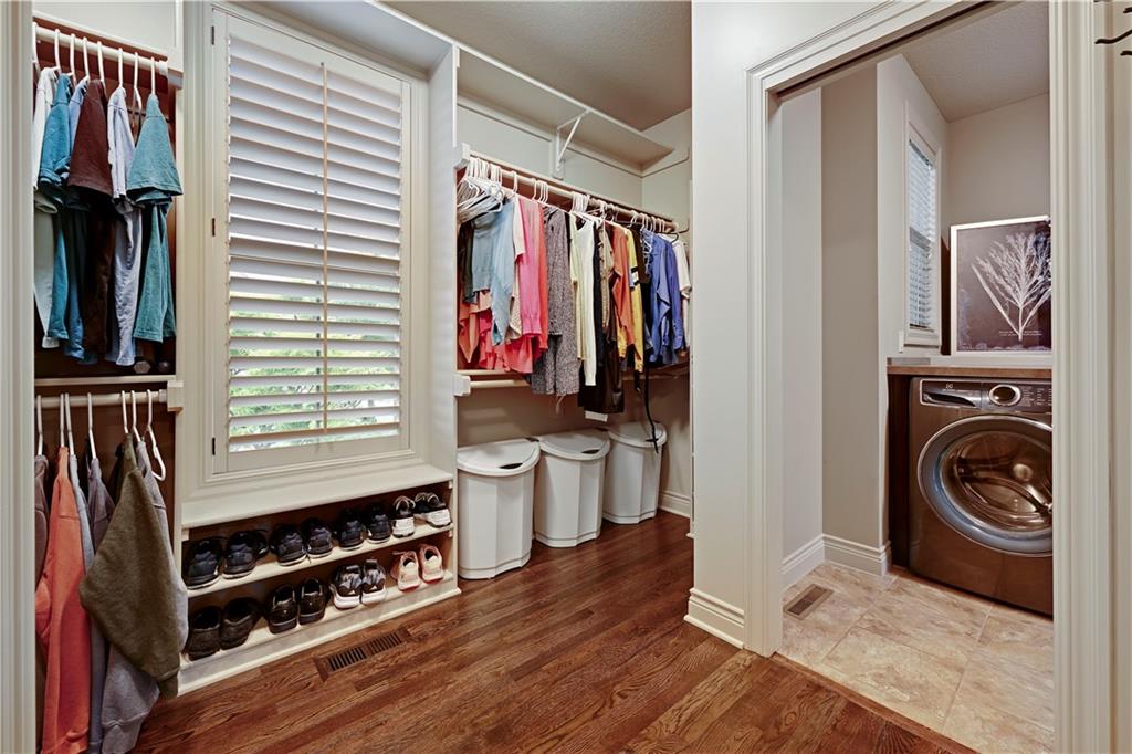20104 W 90th Street Property Photo 21