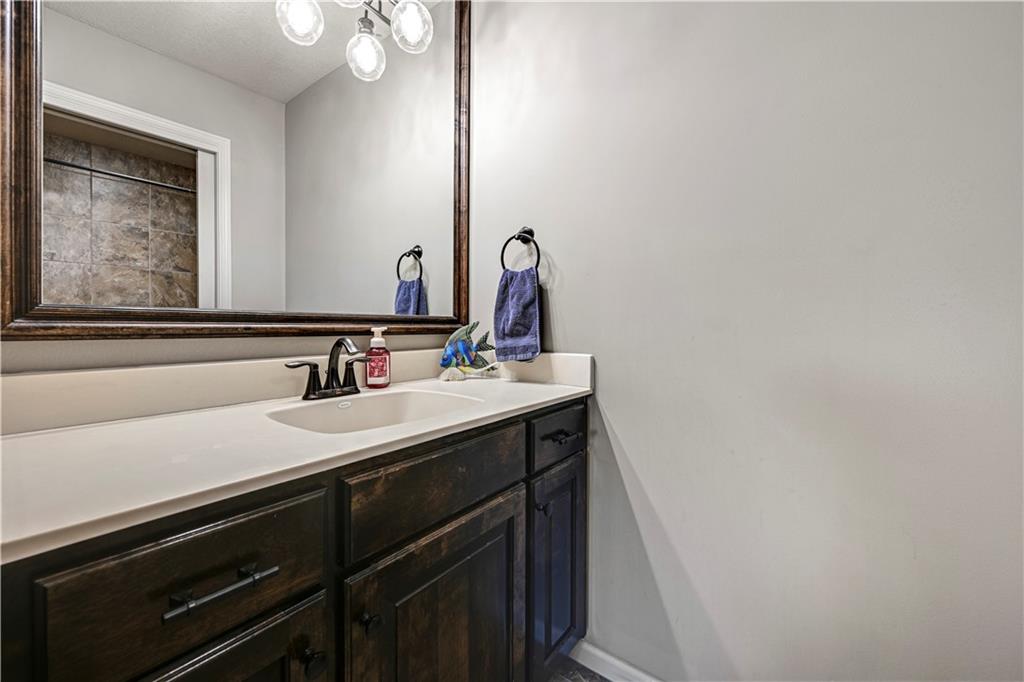 20104 W 90th Street Property Photo 30