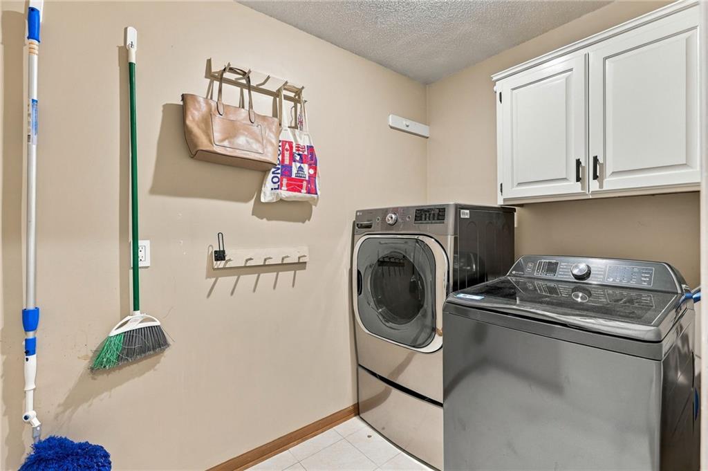 13309 W 116th Street Property Photo 27
