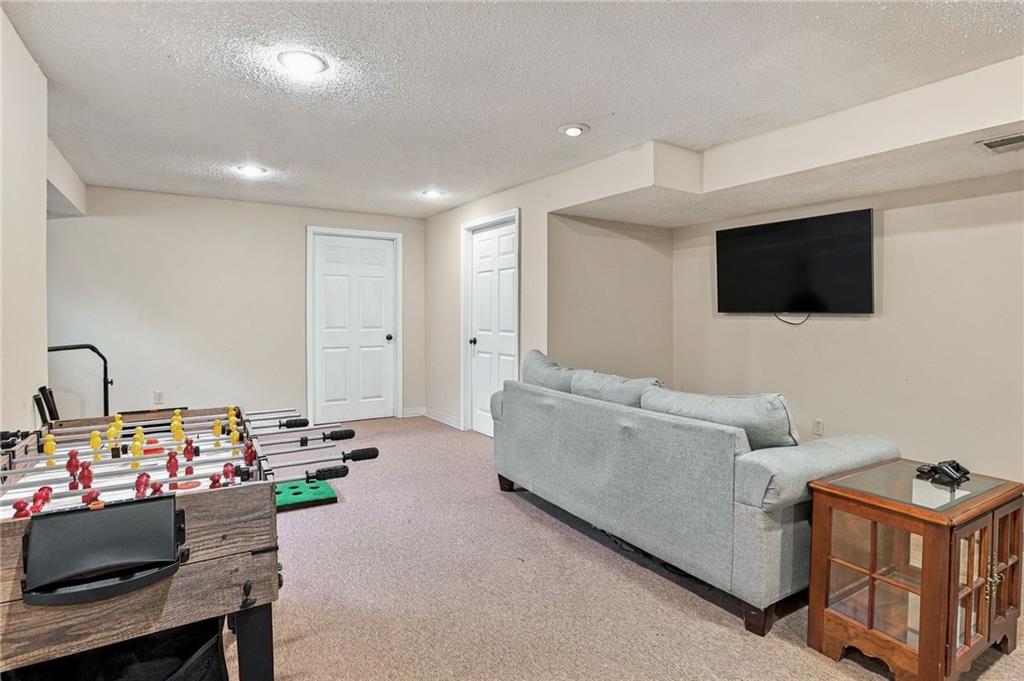 13309 W 116th Street Property Photo 42