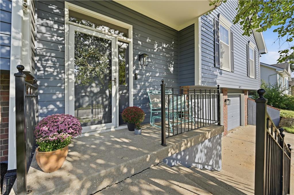 6821 T Gabbert Drive Property Photo 3