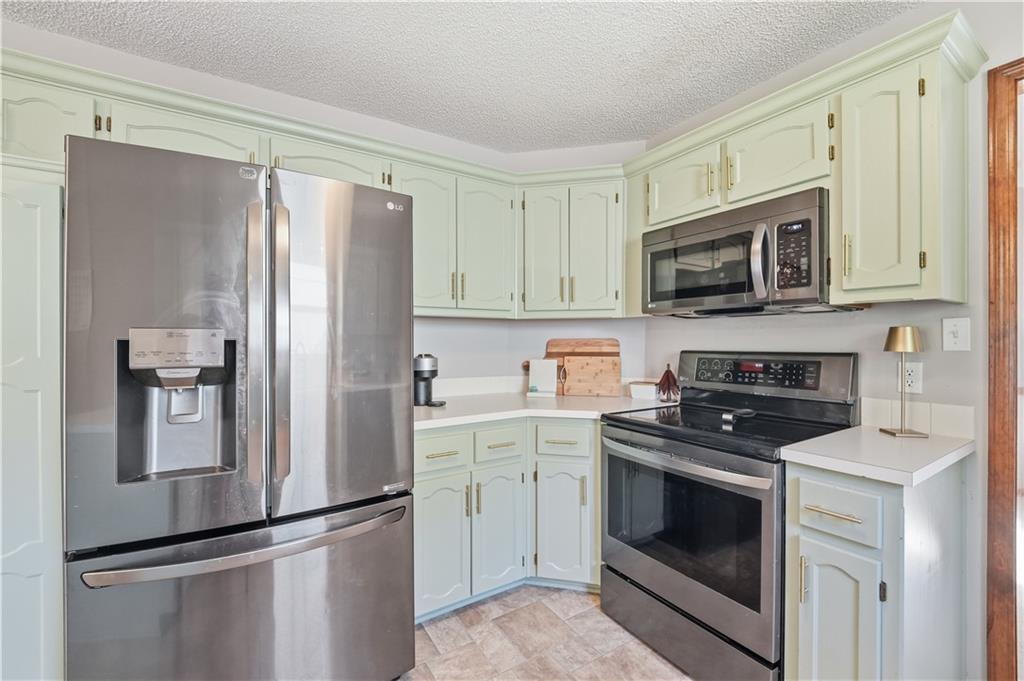 6821 T Gabbert Drive Property Photo 12